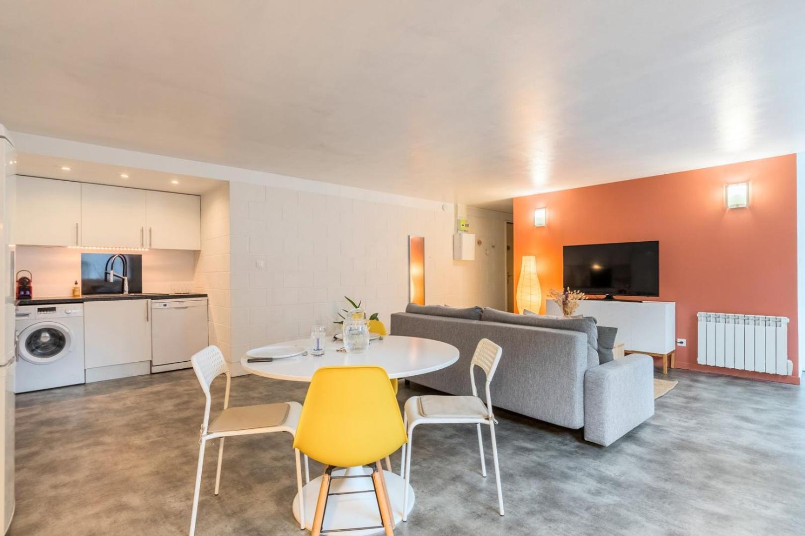 Spacious Apartment W Private Parking In Old Лілль Екстер'єр фото